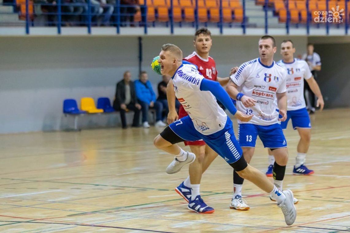 Patryk Dębiec zostaje w Ciechanowie, przynajmniej do końca roku