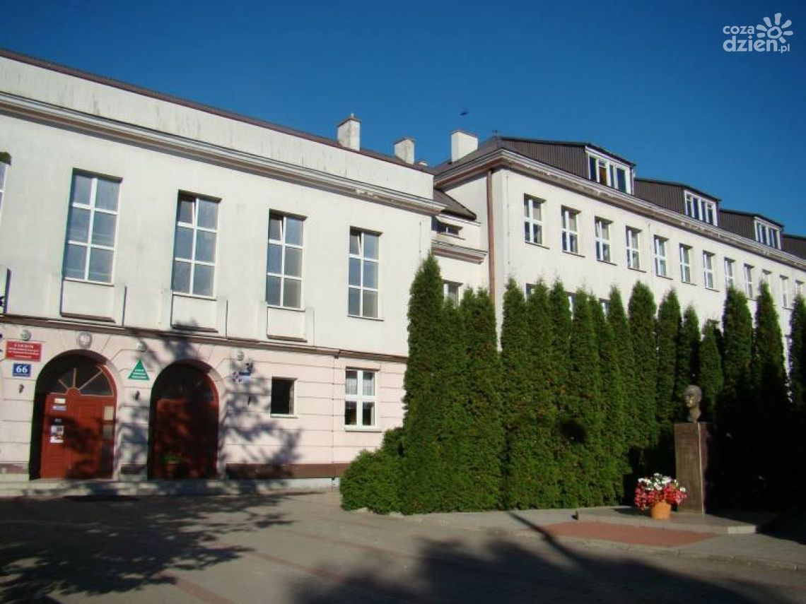 Perspektywy 2025: I LO im. Zygmunta Krasińskiego w Ciechanowie wysoko w rankingu