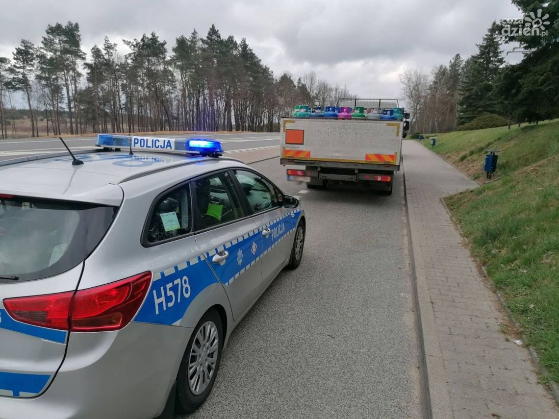 Pijany przewoził butle z gazem. Policja: Przyznał, że pił w lany poniedziałek