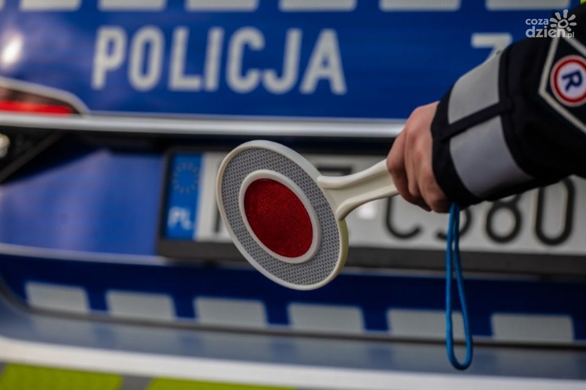 Pirat Drogowy z Rekordową Prędkością! Policyjna Kronika z Przasnysza i okolic