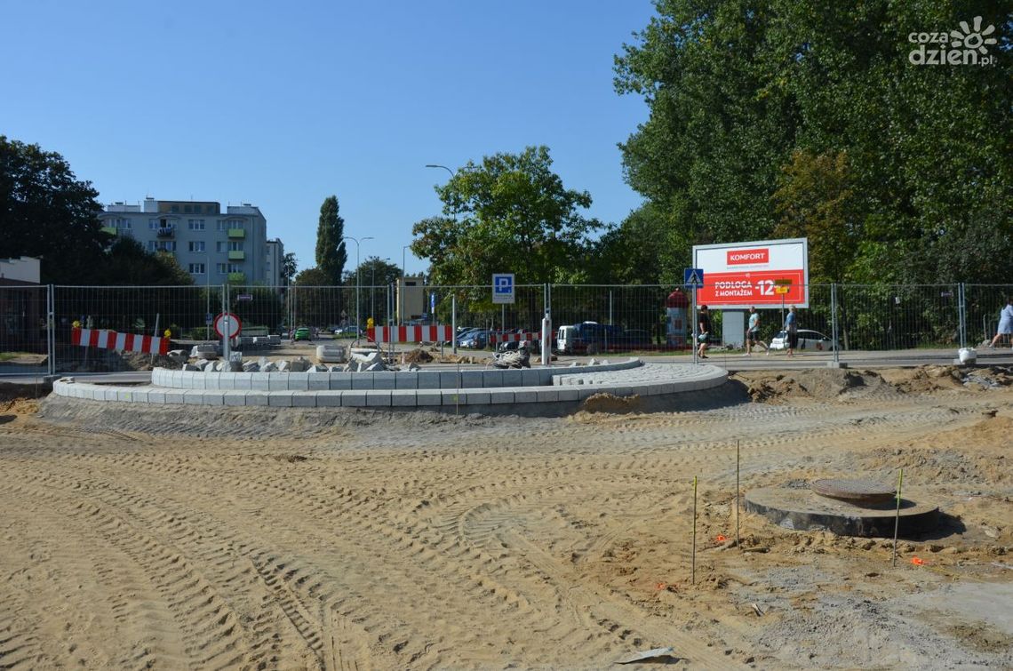 Płońsk: Budują ronda, są objazdy