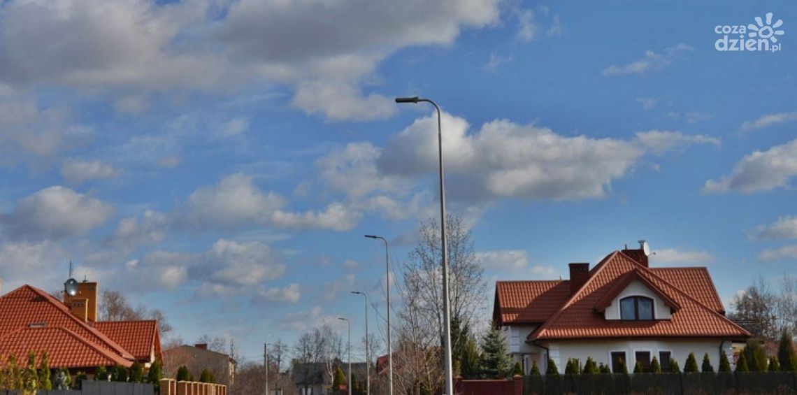Płońsk kontynuuje modernizację oświetlenia ulicznego