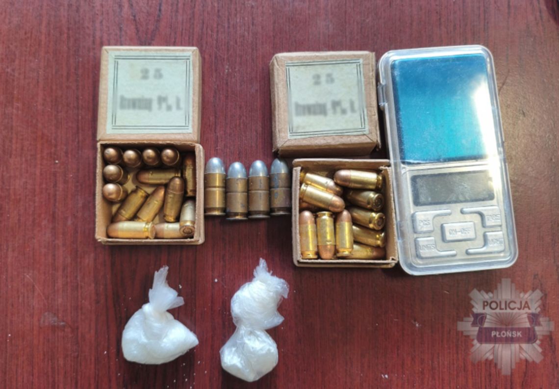 Płońsk. Narkotyki i amunicja