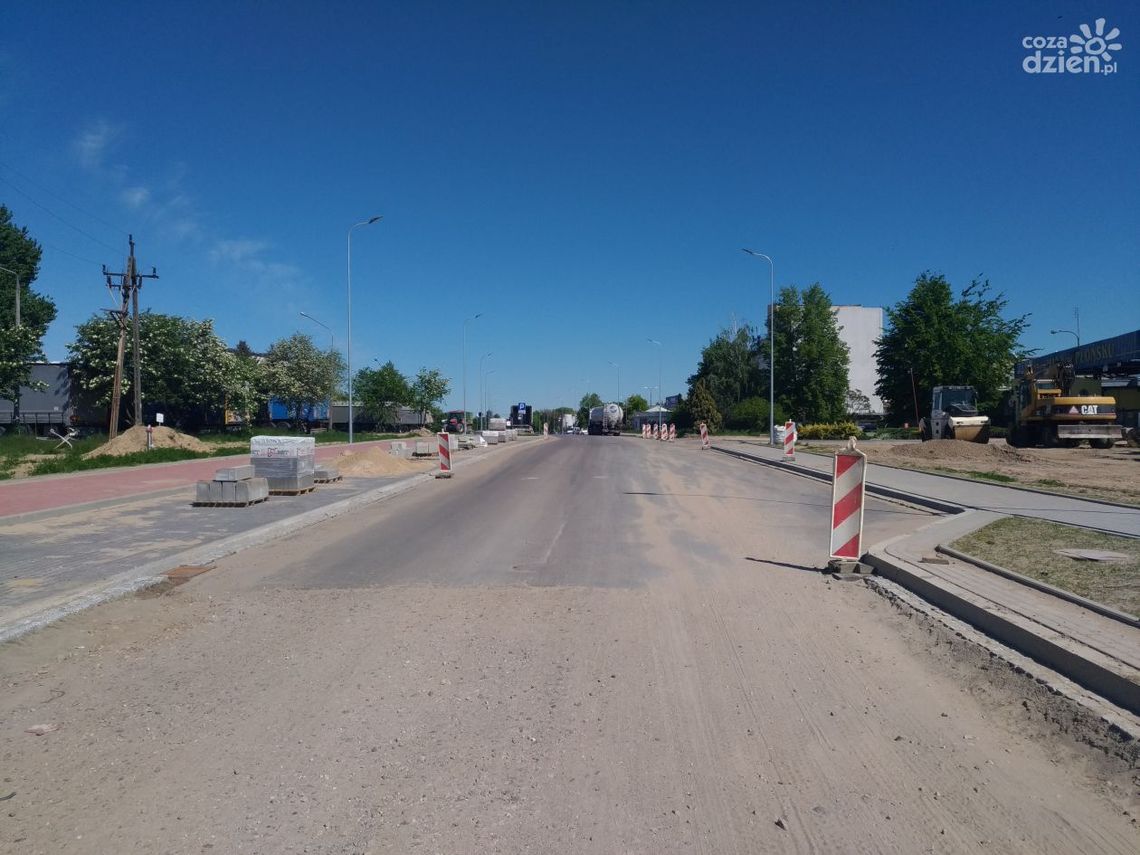 Płońsk. Przebudowa Mazowieckiej na finiszu (zdjęcia)