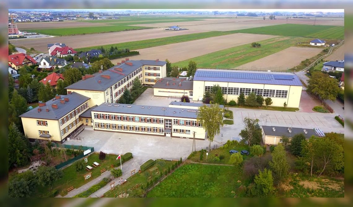 Podstawówka nr 4 w Ciechanowie zaprasza na podsumowanie unijnych wyjazdów