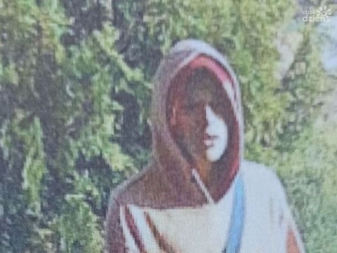 Policja poszukuje człowieka, który "dokonał zaboru" kamer i ... chipsów Policja poszukuje człowieka, który "dokonał zaboru" kamer i ... chipsów