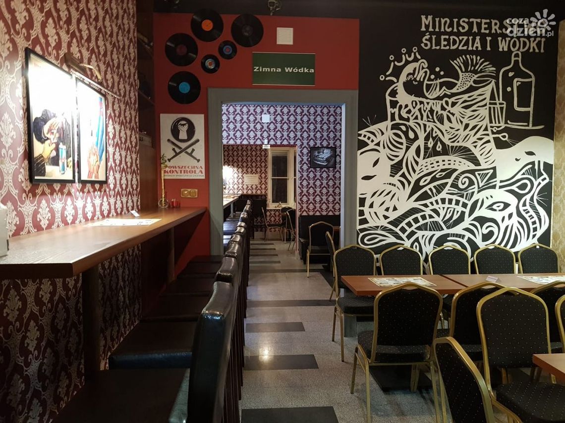 Pomimo zakazu od najbliższego piątku otwiera się lokal gastronomiczny. To pierwszy przypadek w Ciechanowie