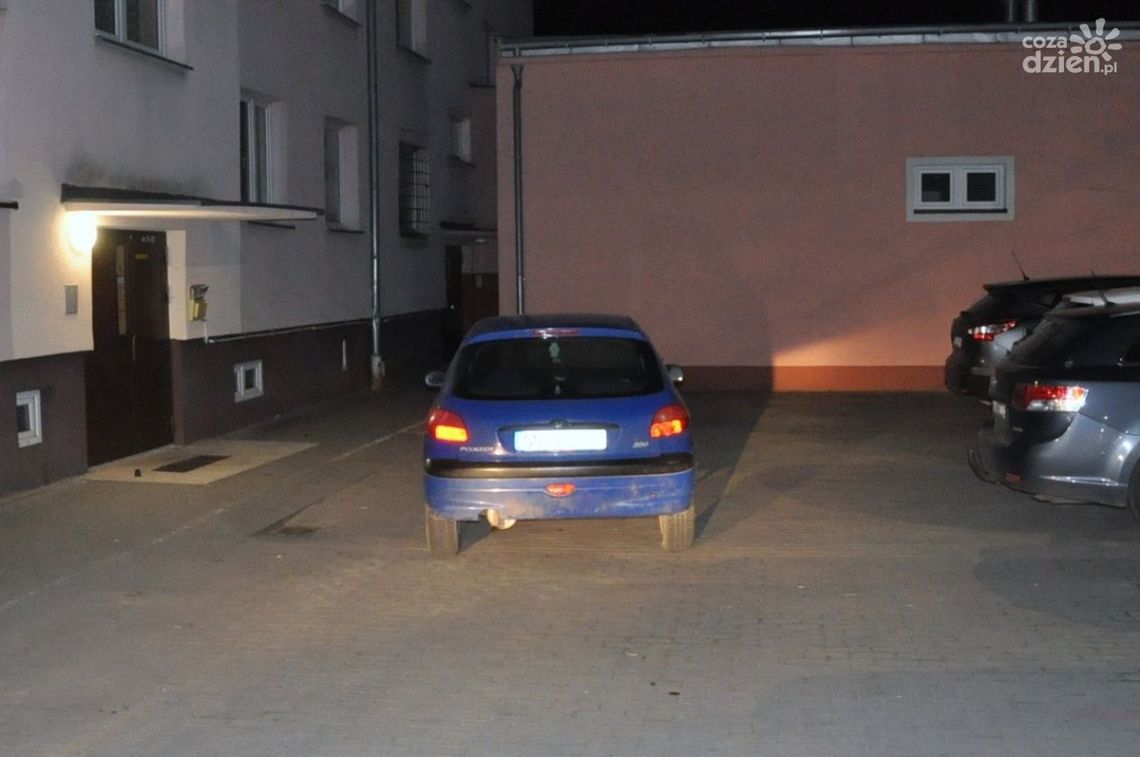 Pościg ulicami Ciechanowa. Uciekali autem, potem pieszo