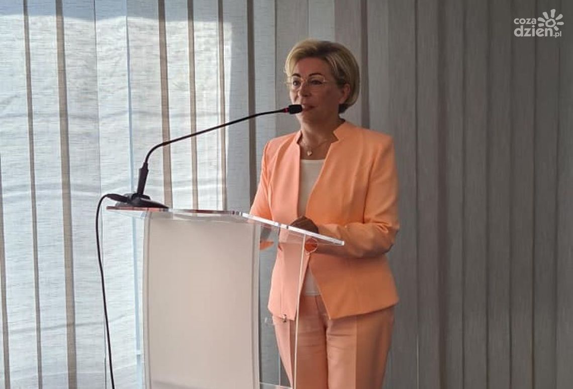 Poseł Anna Ewa Cicholska oko w oko z samorządowcami