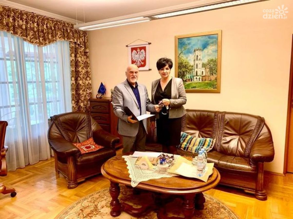 Posterunek policji w Opinogórze przekazany Muzeum Romantyzmu