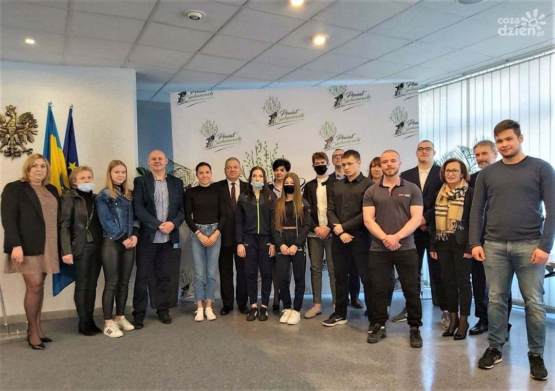 Powiat ciechanowski docenił sportowców (zdjęcia)