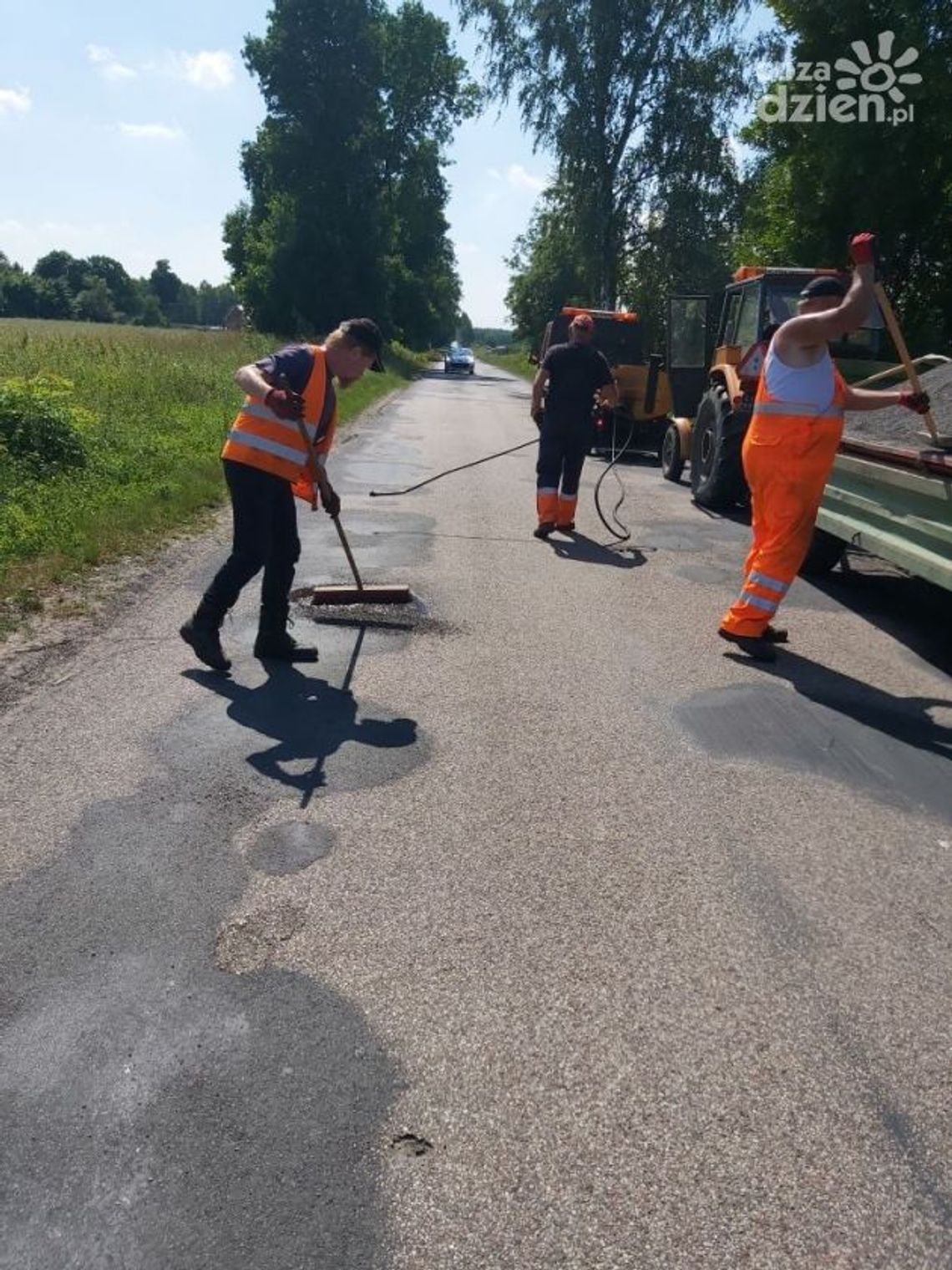 Powiatowy Zarząd Dróg w Ciechanowie naprawił kilka odcinków dróg!