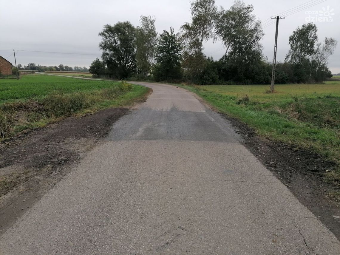 Powiatowy Zarząd Dróg w Ciechanowie naprawił uszkodzone przepusty