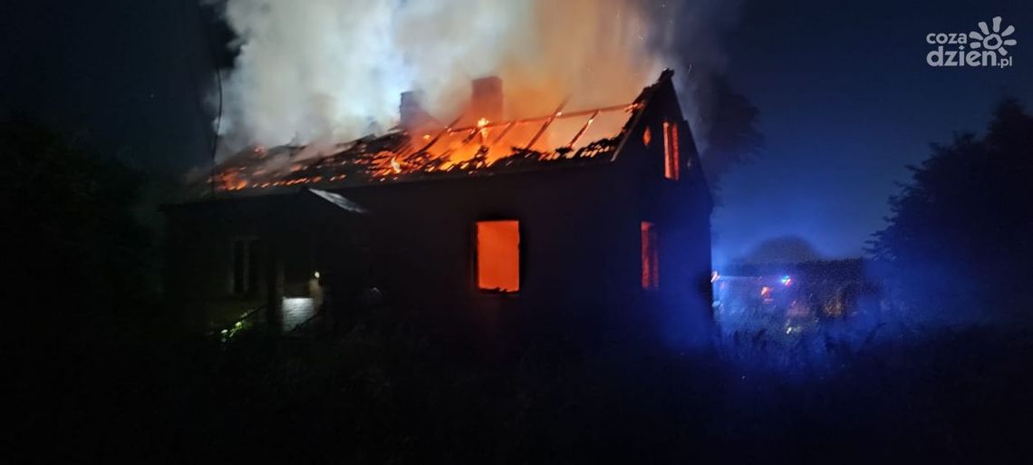 Pożar w Płaciszewie! Palił się budynek mieszkalny