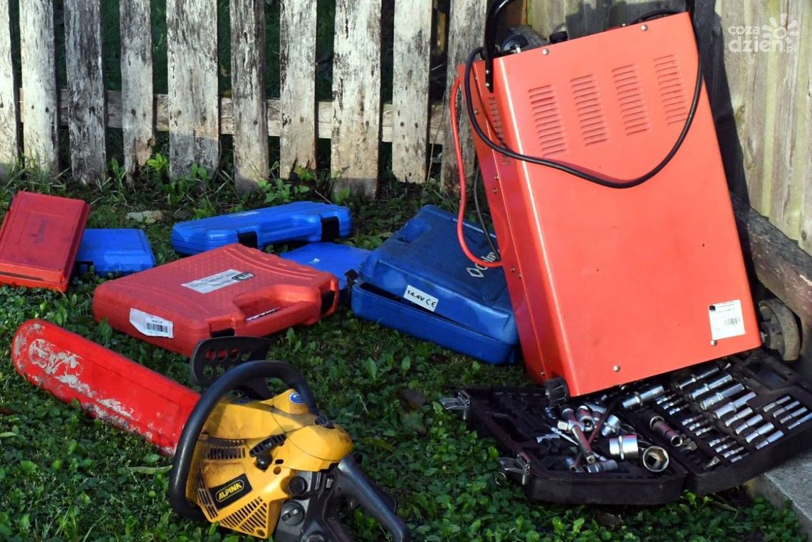Poznajesz te elektronarzędzia? Policja szuka ich  właścicieli