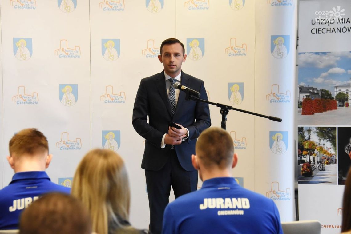 Prawie 200 tys. zł dla ciechanowskich sportowców