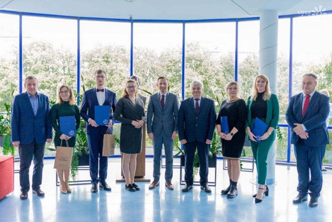 Prezydent Ciechanowa nagrodził studentów