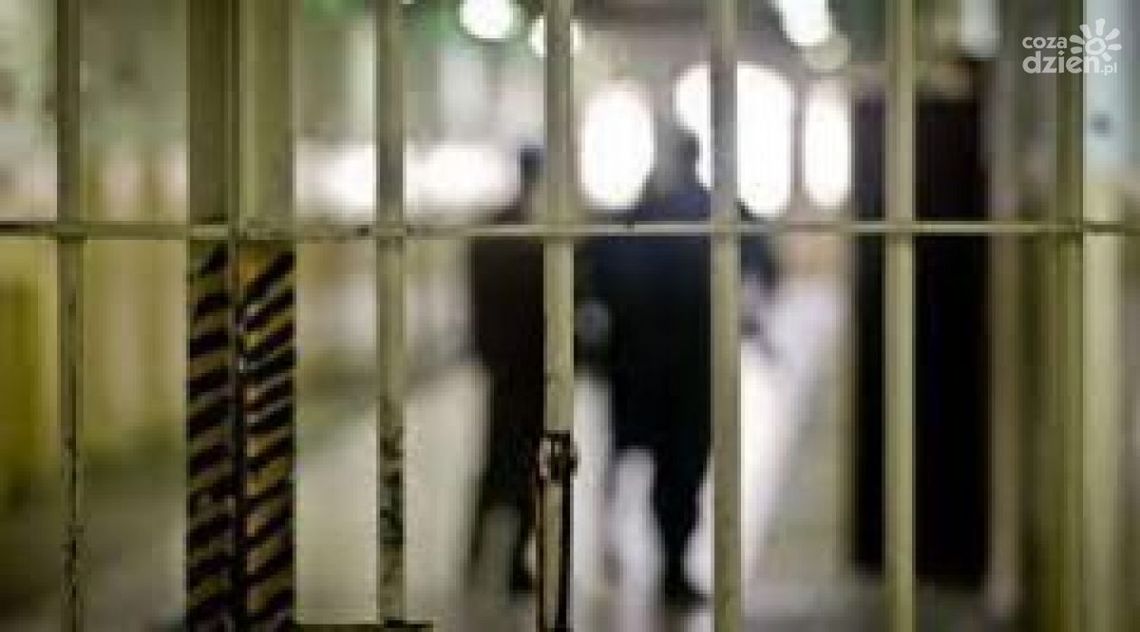 Prokuratura w Płońsku postawiła 38-latkowi zarzut zabójstwa matki