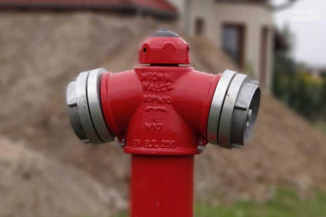 Przasnysz. Trwa czyszczenie sieci wodociągowej