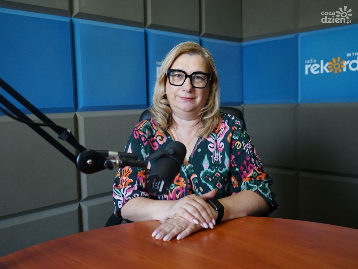 Renata Żmijewska, dyrektor Gminnej Biblioteki Publicznej w Krasnem gościem Południowej Rozmowy w Radiu Rekord