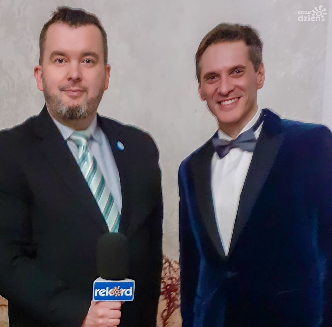Robert Szpręgiel - baryton, solista operowy i uczestnik programu rozrywkowego. Rozmowa dla Radia Rekord