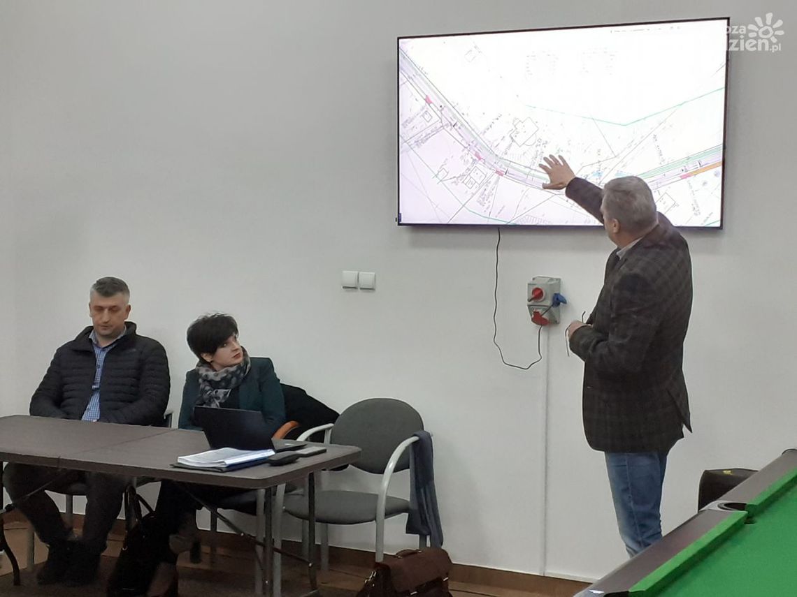 Rok wcześniej niż zakładano zakończy się przebudowa drogi powiatowej na wysokości Rydzewa