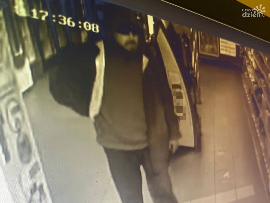 Rozbójnika poszukuje policja i prosi o pomoc w jego ujęciu