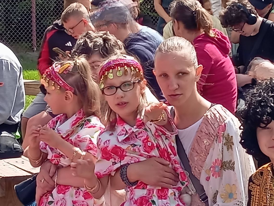 Rozśpiewany Joniec: Cygańskie rytmy i integracja na powiatowym konkursie piosenki