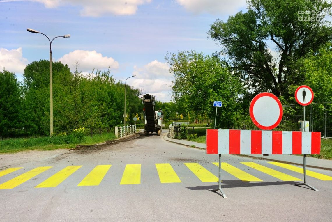 Rusza kluczowa przebudowa mostu na Augustiańskiej w Ciechanowie! Nowa przeprawa przez Łydynię – większa i nowocześniejsza