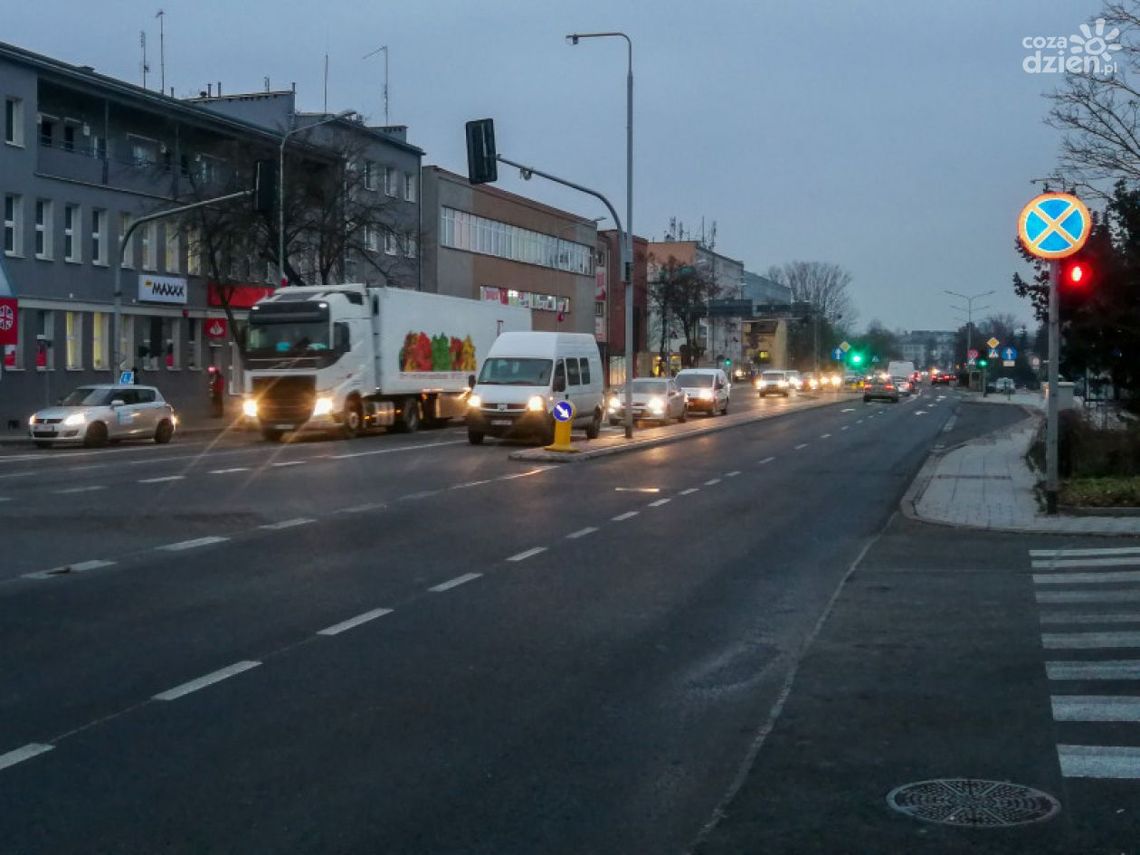 Samo południe, centrum Ciechanowa i pijany kierowca