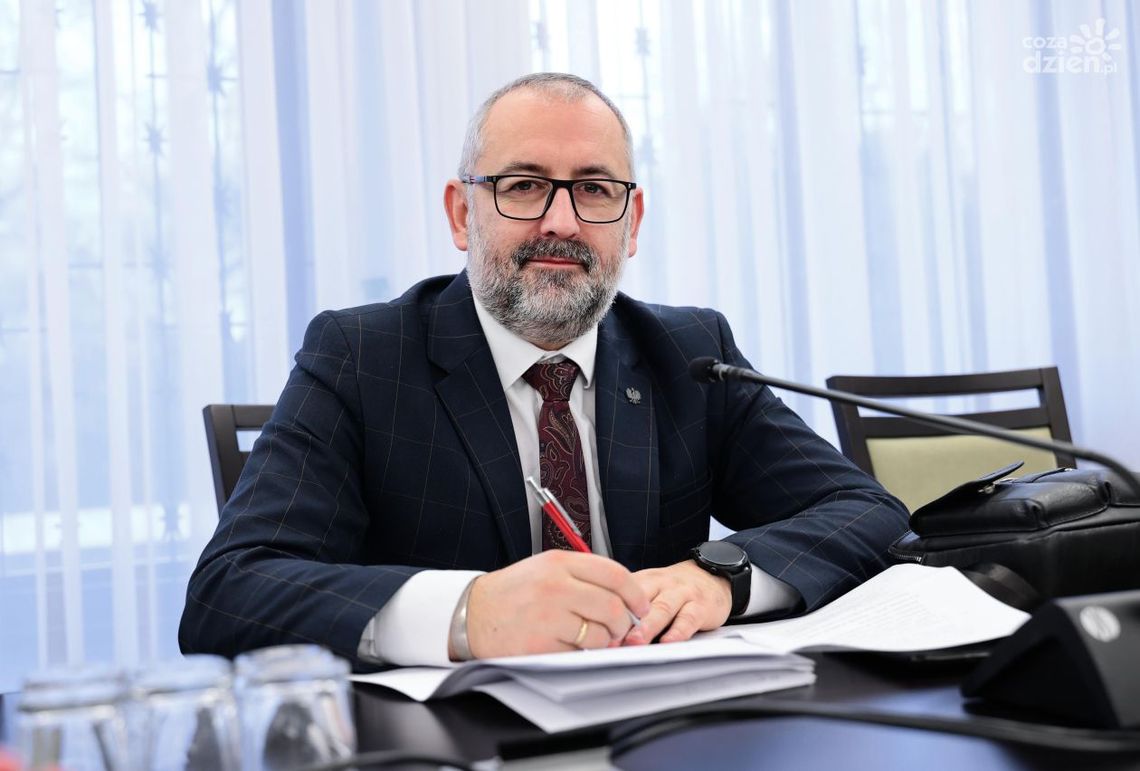 Senator PiS Krzysztof Bieńkowski: Zmiany w składce zdrowotnej to chaos. Potrzebujemy prostego i uczciwego systemu!
