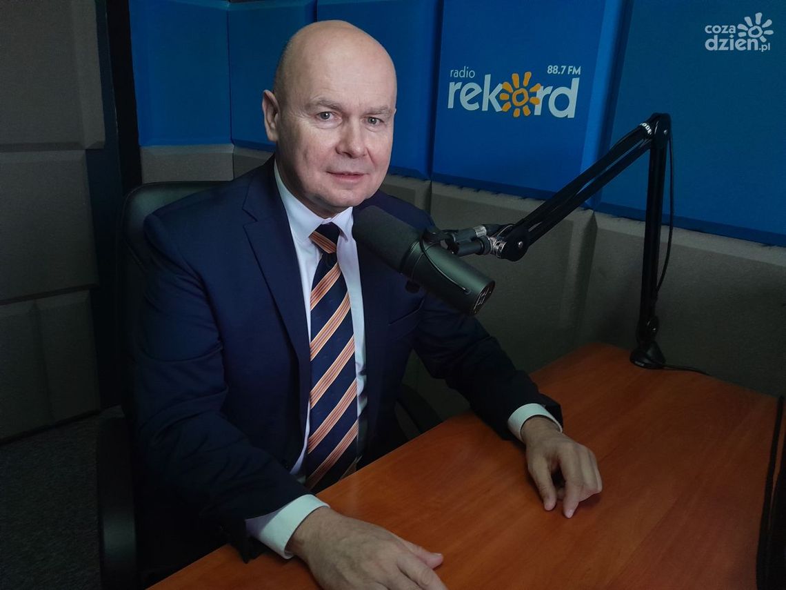 Sławomir Kowalewski: Do pełni szczęścia brakowało nam żubrów i krytego lodowiska Sławomir Kowalewski: Do pełni szczęścia brakowało nam żubrów i krytego lodowiska