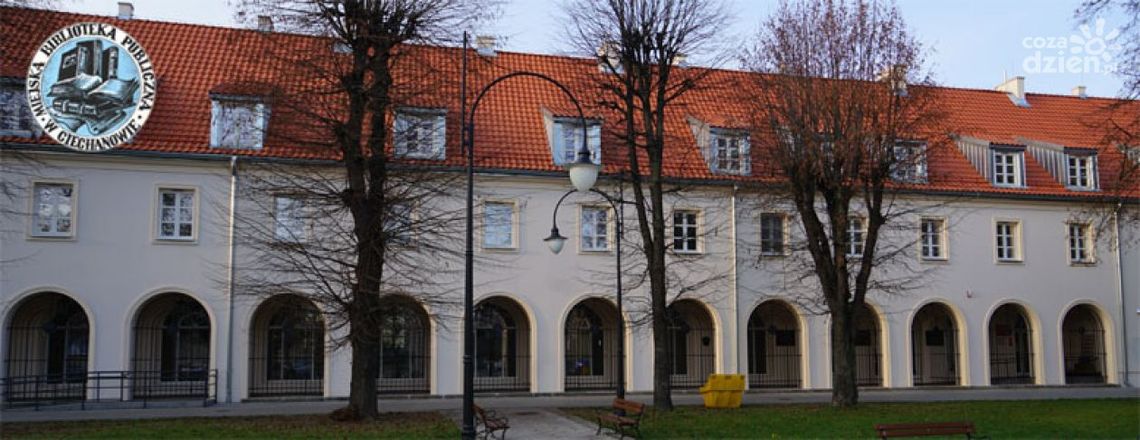 Spotkanie z pasją przed Krzywą Halą