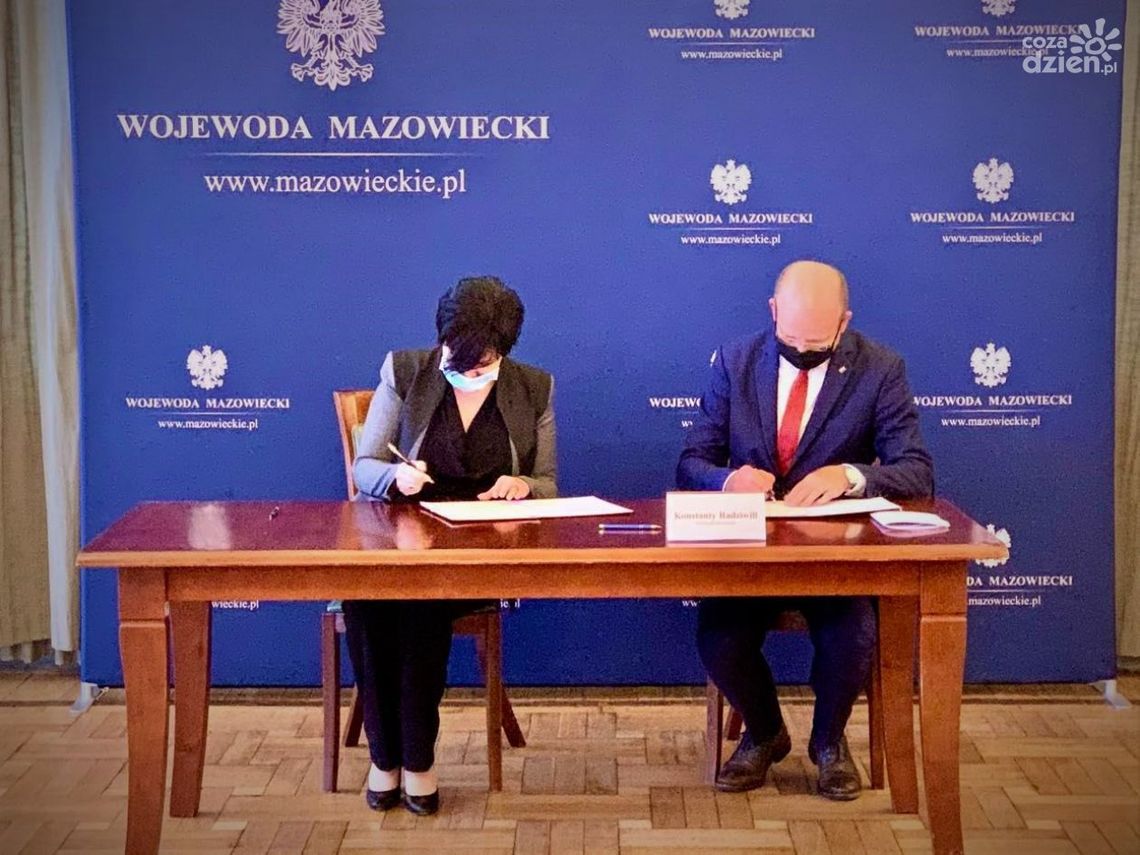 Starosta ciechanowski apeluje do wojewody. "Organizowanie pomocy wymaga wywiązywania się ze składanych deklaracji"
