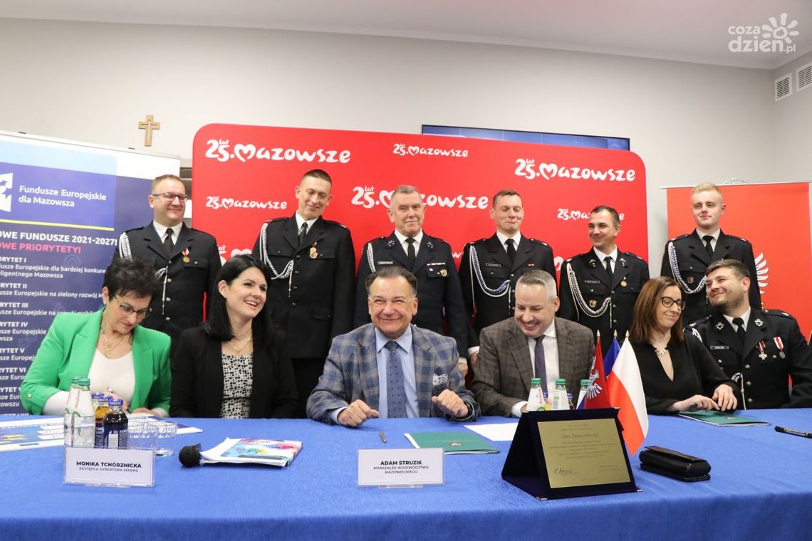 Strażacy z subregionu ciechanowskiego dostaną nowe wozy
