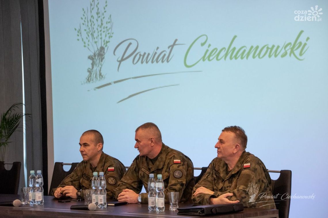 Szkolenie obronne w ciechanowskim starostwie. Było też o piątej dywizji