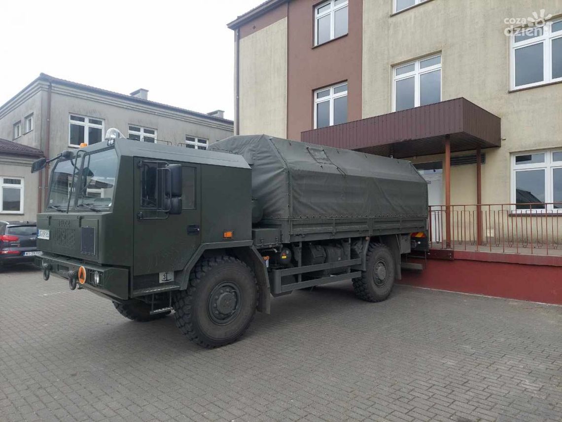 Terytorialsi cysternami transportowali tlen do szpitali na Mazowszu!
