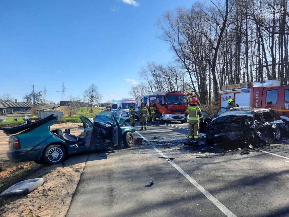 Tragedia na prostej drodze. 36-latek nie przeżył czołowego zderzenia