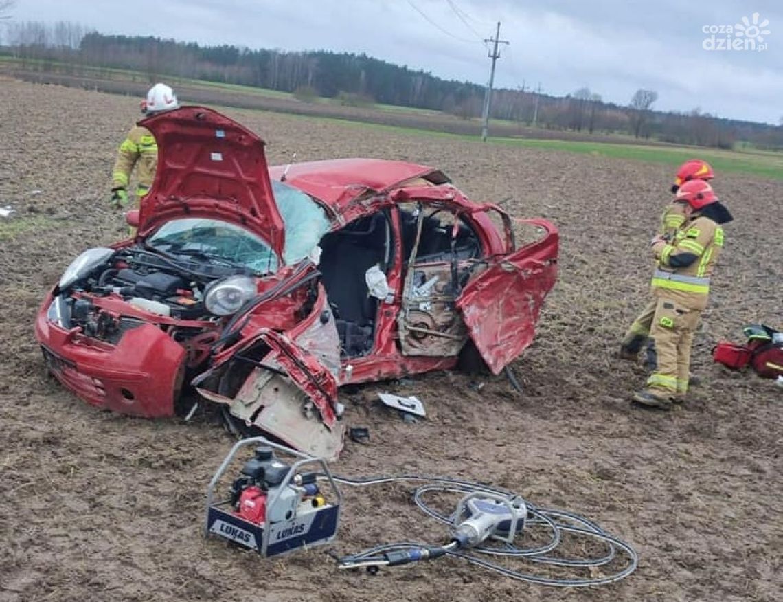Tragiczny wypadek w Ościsłowie. Młody mężczyzna zginął na miejscu