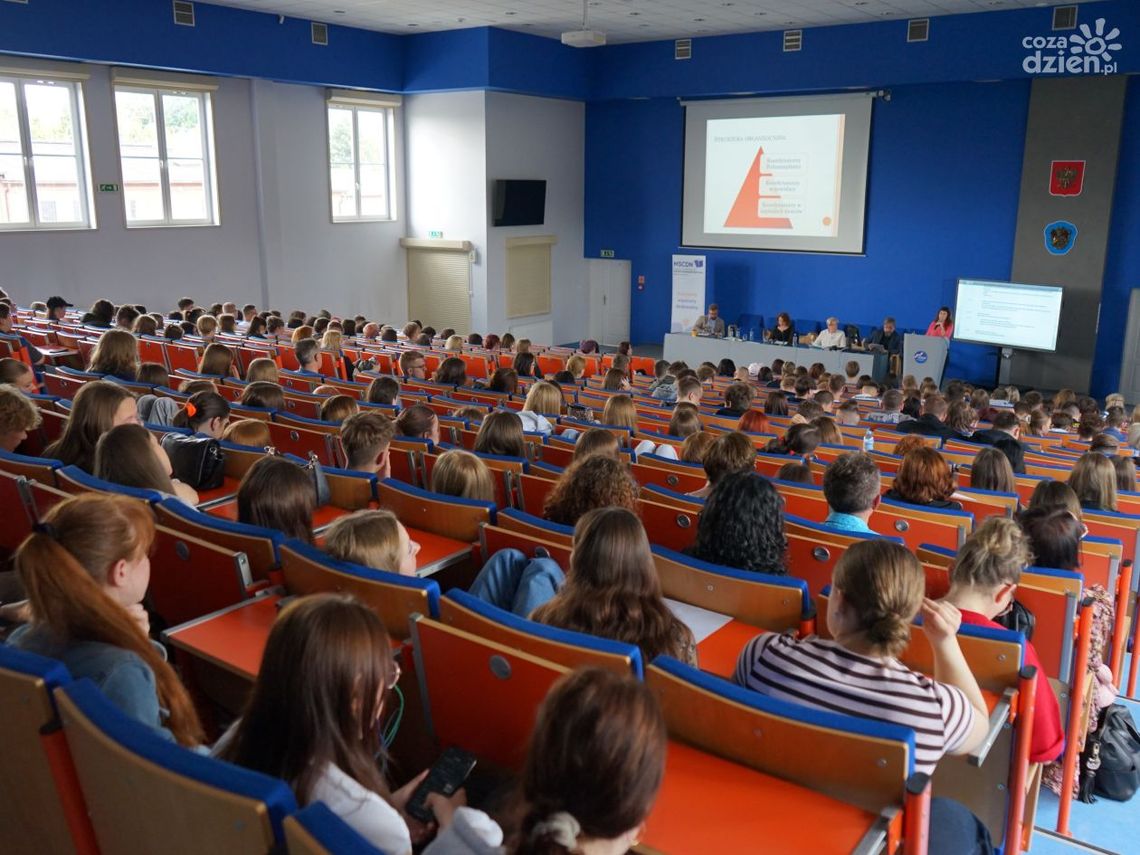 Transplantacja – Dar Życia. Konferencja w Ciechanowie podkreśliła wagę dawstwa narządów