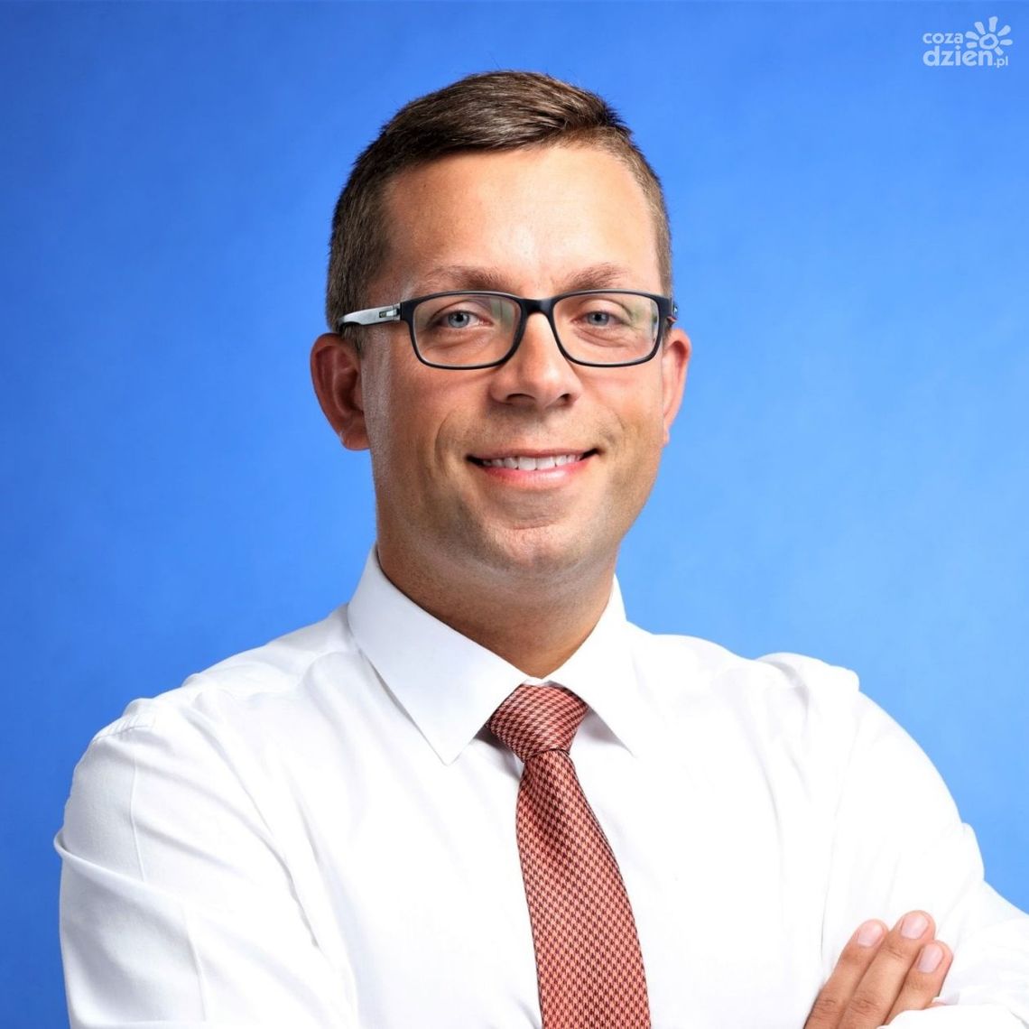 Trener Nadnarwianki walczy o życie