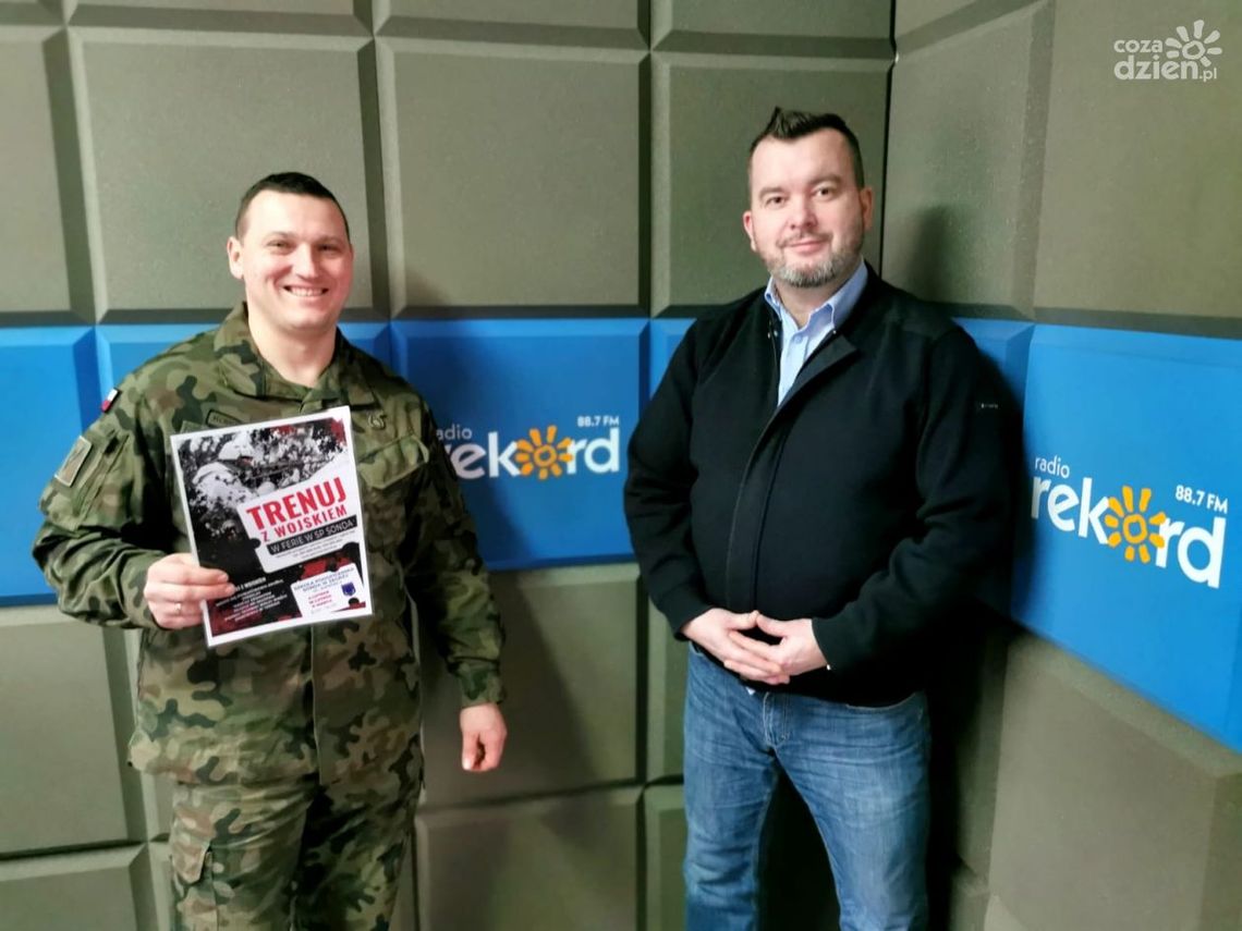 "Trenuj z wojskiem" - to dzień pełen wrażeń. mł.chor. Robert Kowalewski w Radiu Rekord
