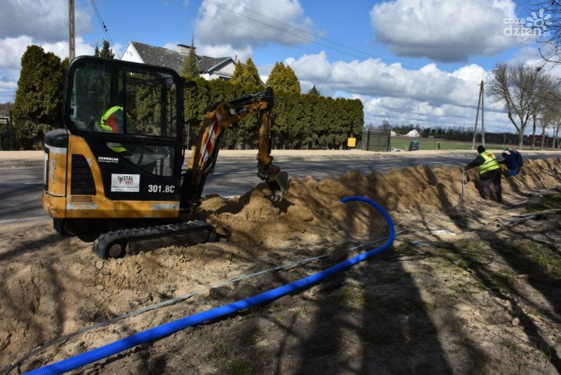 Trwa remont Gruduskiej. Lada dzień nowe oświetlenie 