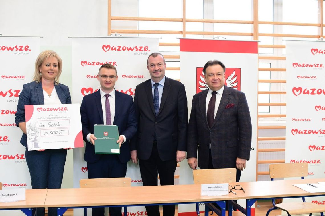 Umowy na drogi dojazdowe podpisane (zdjęcia)
