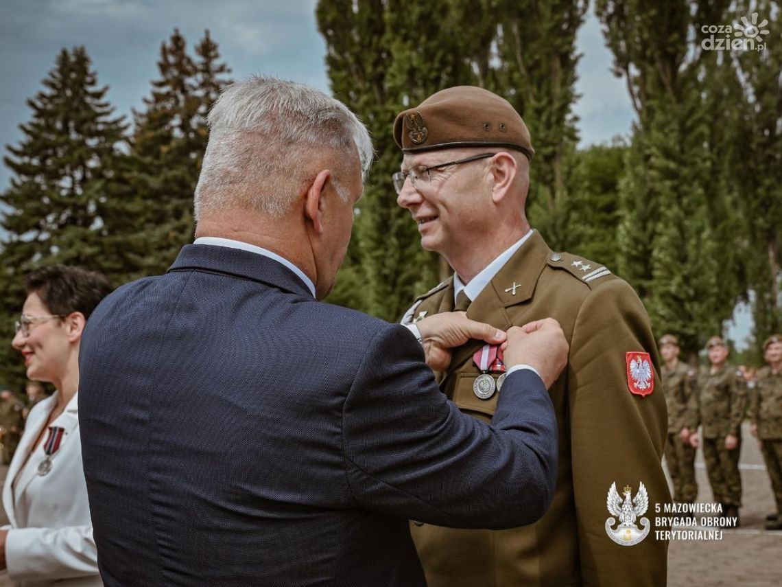 Uroczyste obchody święta 5 Mazowieckiej Brygady Obrony Terytorialnej w Ciechanowie