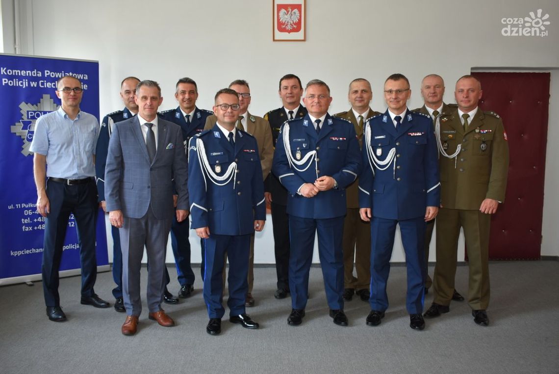 Uroczyste przekazanie obowiązków na stanowisku Komendanta Powiatowego Policji w Ciechanowie