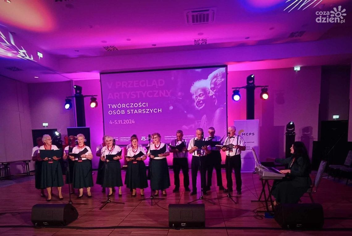V Przegląd Artystyczny Twórczości Osób Starszych - Seniorzy z Mazowsza Pokazują Swój Talent!
