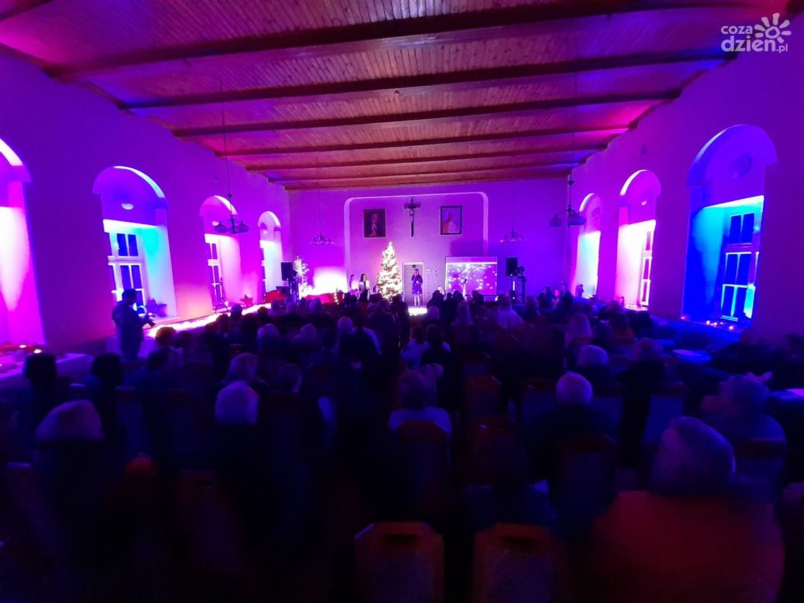W ciechanowskim "Katoliku" rozbrzmiewały kolędy i pastorałki
