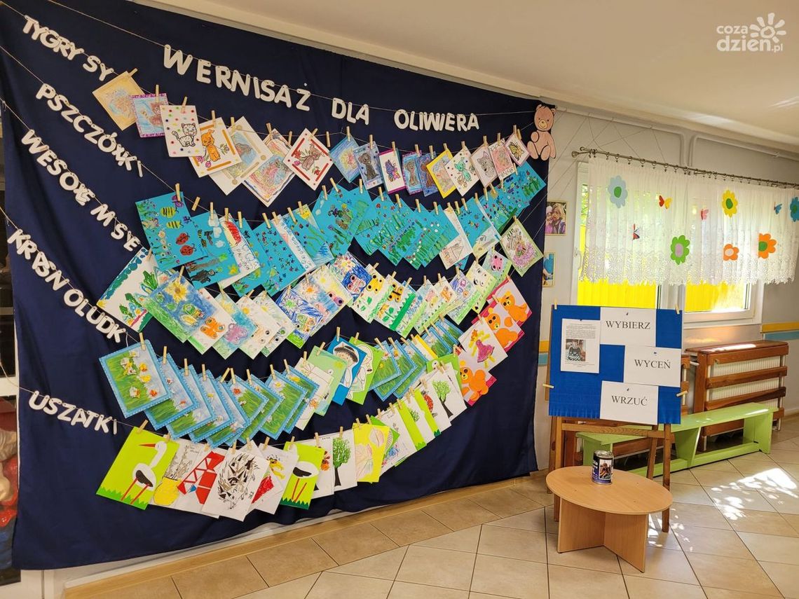 Wernisaż u Pluszowego Misia „Dzieci dla Oliwiera”