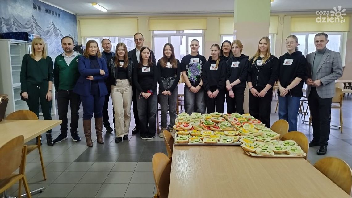 Wiceminister Edukacji w ciechanowskiej "trójce"